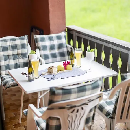 公寓 Chasa Valbernard